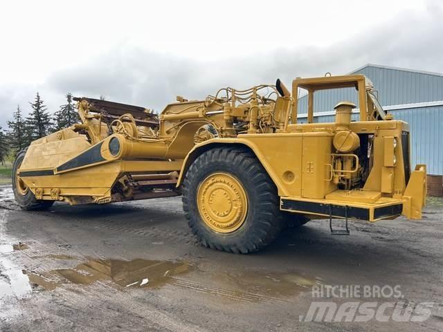 CAT 623B Földnyesők (szkréperek)