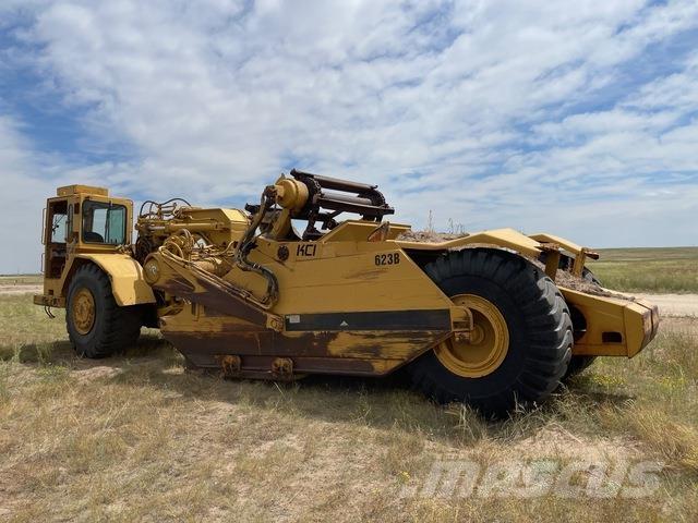 CAT 623B Földnyesők (szkréperek)