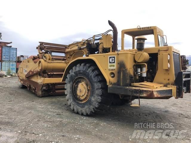 CAT 623B Földnyesők (szkréperek)