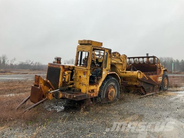 CAT 627B Földnyesők (szkréperek)