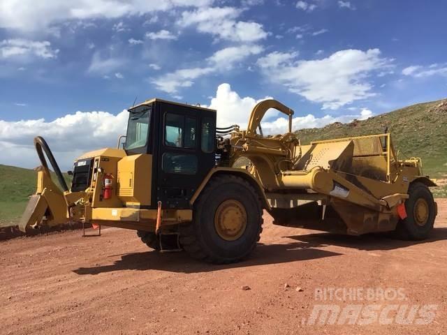 CAT 627G Földnyesők (szkréperek)