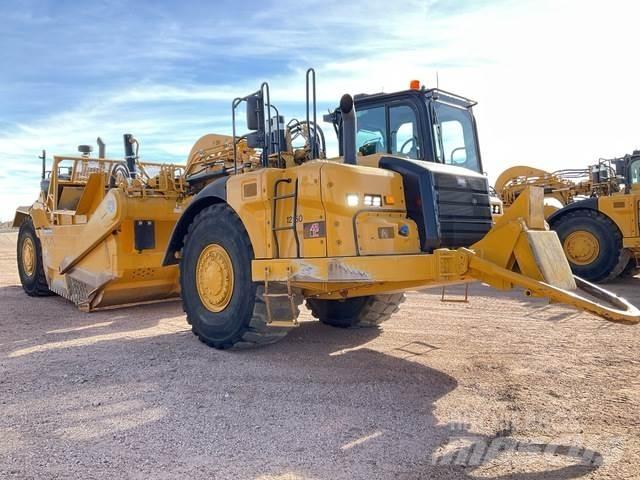 CAT 627K Földnyesők (szkréperek)