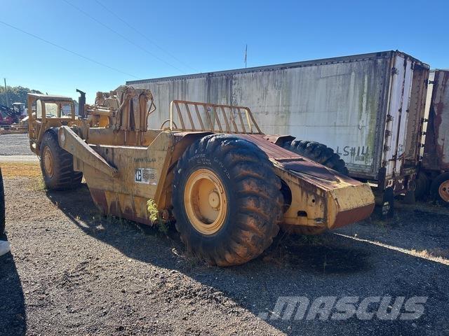 CAT 631B Földnyesők (szkréperek)