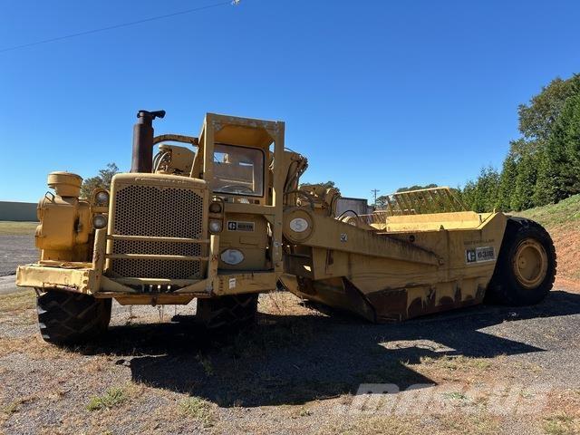 CAT 631B Földnyesők (szkréperek)