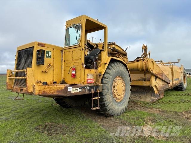 CAT 631D Vízszállító teherautók