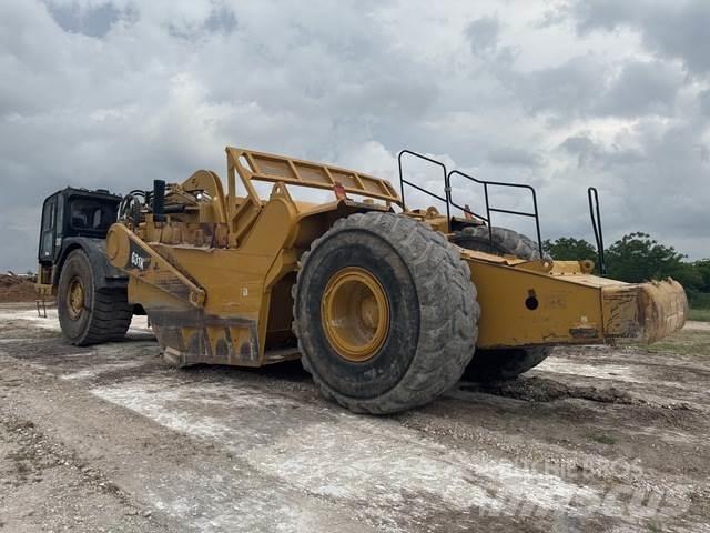 CAT 631K Földnyesők (szkréperek)