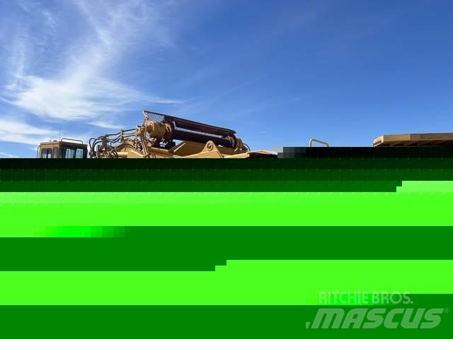 CAT 633E Földnyesők (szkréperek)