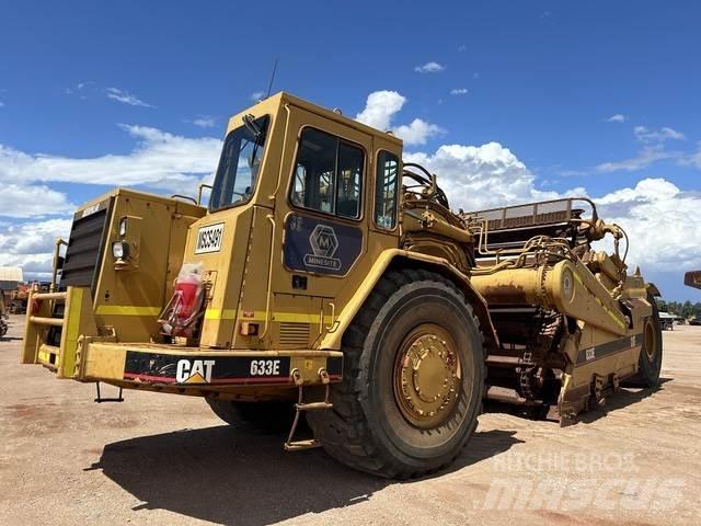 CAT 633E Földnyesők (szkréperek)