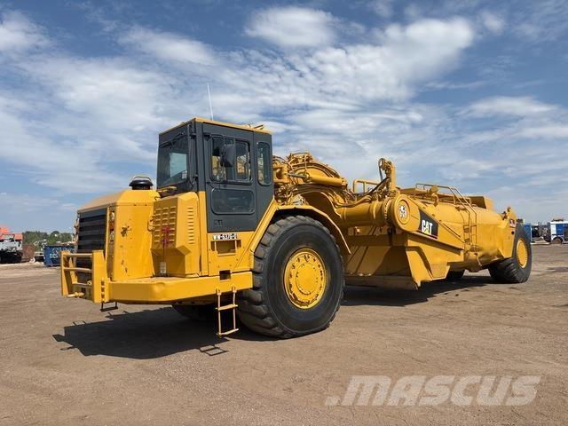 CAT 637G Vízszállító teherautók