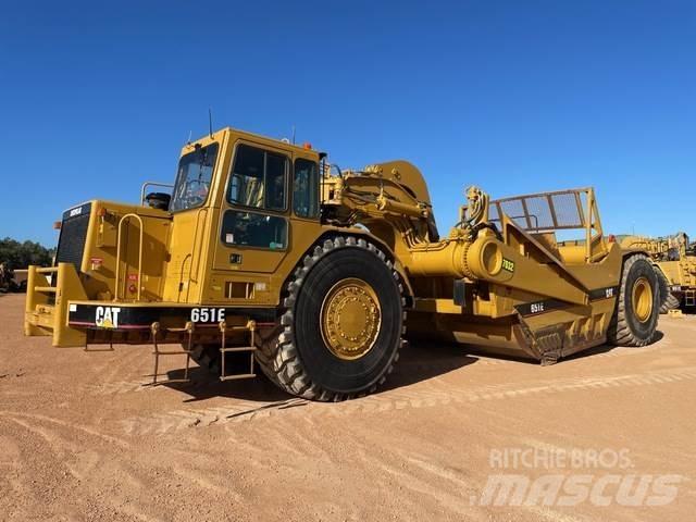 CAT 651E Földnyesők (szkréperek)