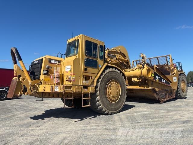 CAT 657G Földnyesők (szkréperek)