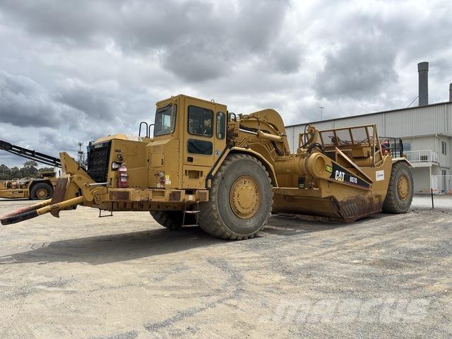 CAT 657G Földnyesők (szkréperek)