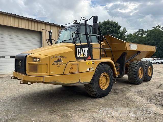 CAT 725C Csuklósdömperek