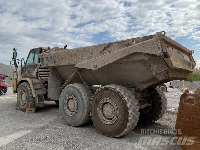 CAT 730 Csuklósdömperek