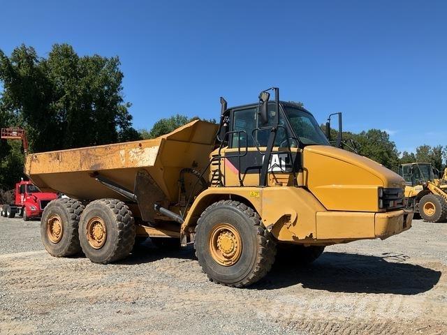 CAT 730 Csuklósdömperek