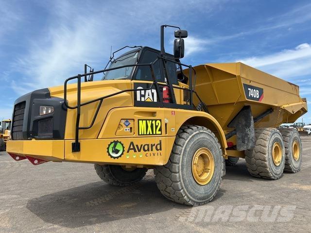 CAT 740B Csuklósdömperek