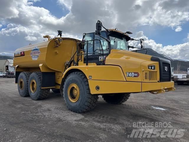 CAT 740GC Vízszállító teherautók