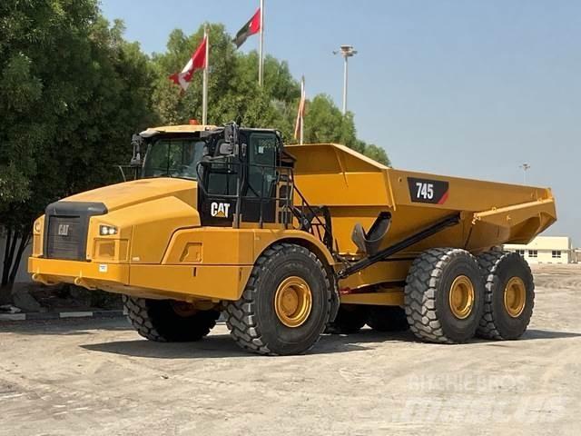 CAT 745 Csuklósdömperek