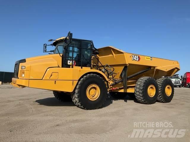 CAT 745 Csuklósdömperek