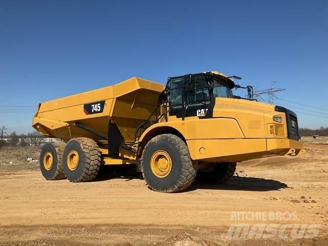 CAT 745 Csuklósdömperek