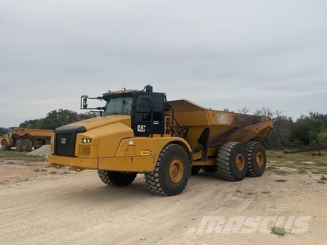 CAT 745 Csuklósdömperek