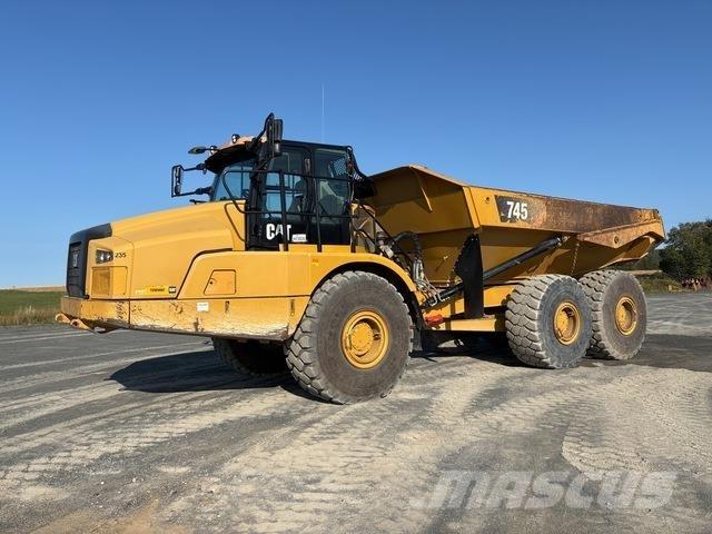 CAT 745 Csuklósdömperek