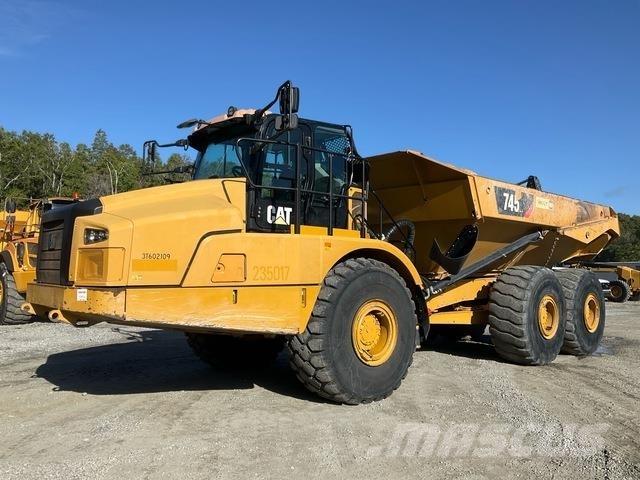 CAT 745 Csuklósdömperek