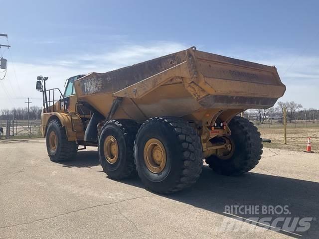 CAT 745C Csuklósdömperek