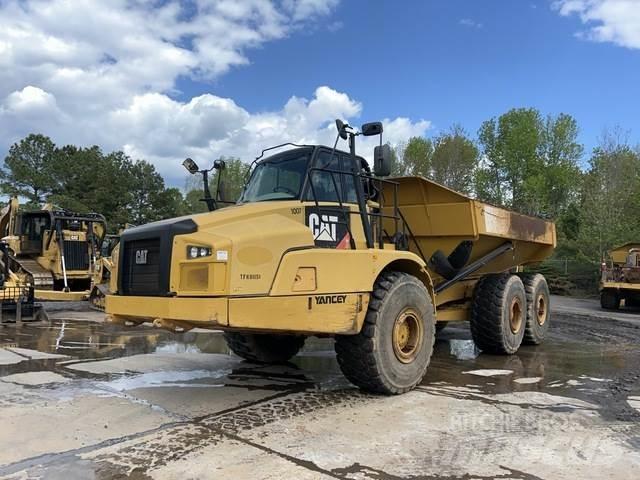 CAT 745C Csuklósdömperek