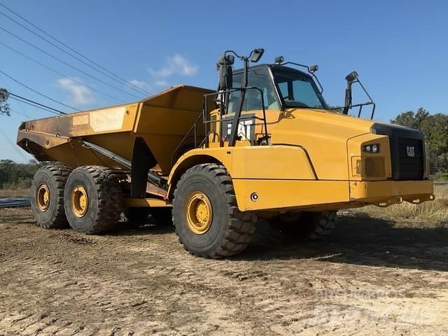 CAT 745C Csuklósdömperek