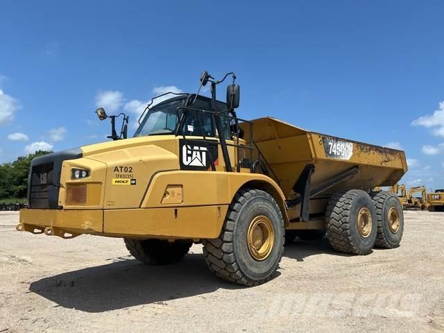 CAT 745C Csuklósdömperek