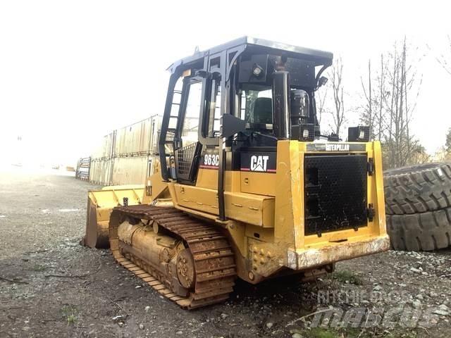 CAT 763C Lánctalpas homlokrakodók