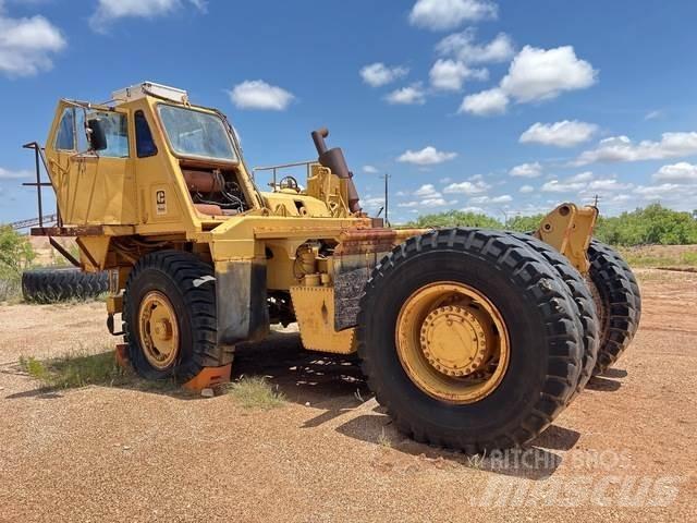 CAT 768C Csuklósdömperek