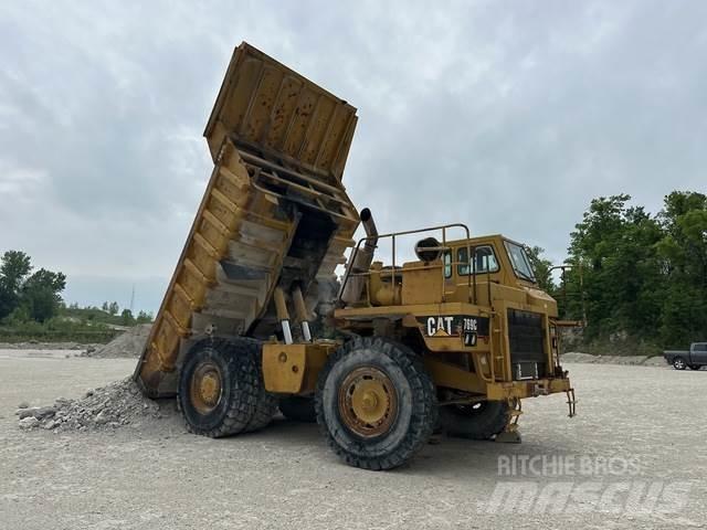 CAT 769C Csuklósdömperek