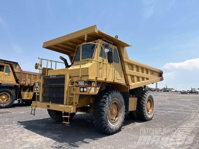 CAT 769C Csuklósdömperek