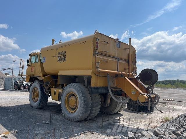 CAT 769C Vízszállító teherautók