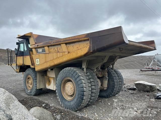 CAT 769D Csuklósdömperek