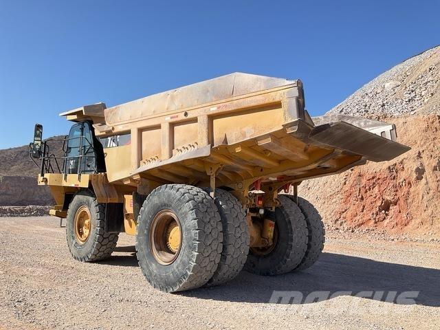 CAT 773F Csuklósdömperek