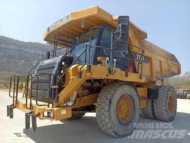CAT 773F Csuklósdömperek