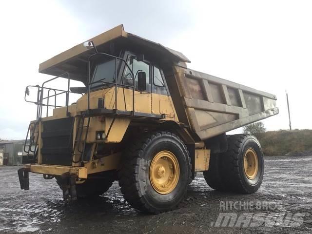 CAT 775B Csuklósdömperek