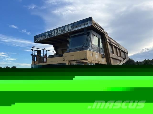 CAT 775D Csuklósdömperek