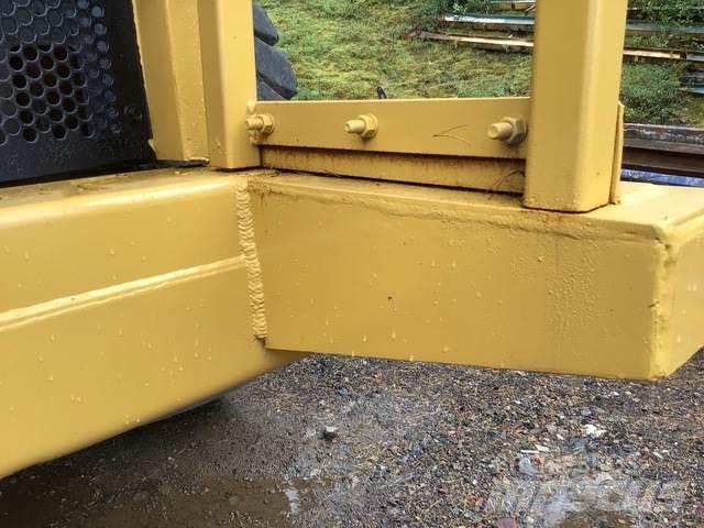 CAT 775D Csuklósdömperek
