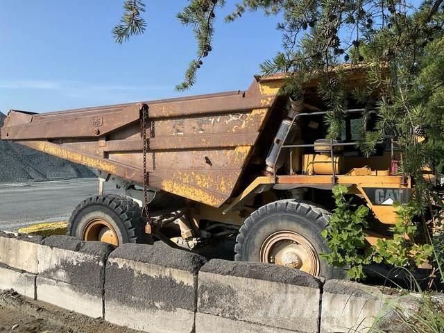CAT 775D Csuklósdömperek