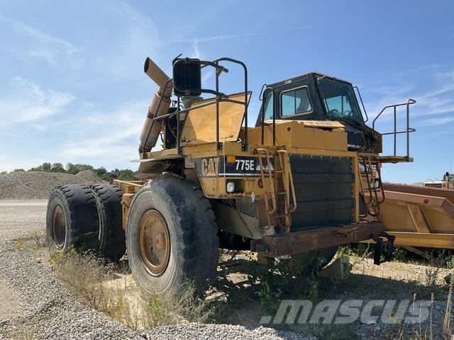 CAT 775E Csuklósdömperek