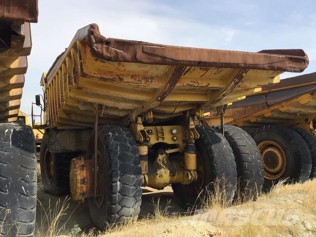 CAT 777 Csuklósdömperek