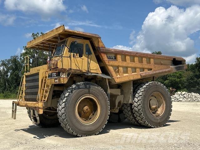 CAT 777C Csuklósdömperek