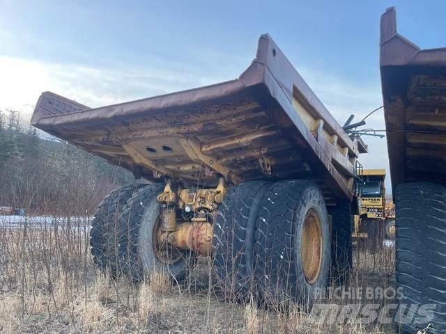 CAT 777D Csuklósdömperek