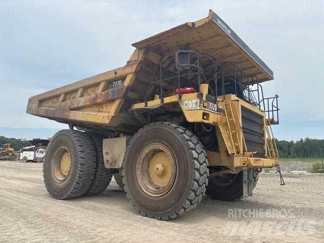CAT 777D Csuklósdömperek