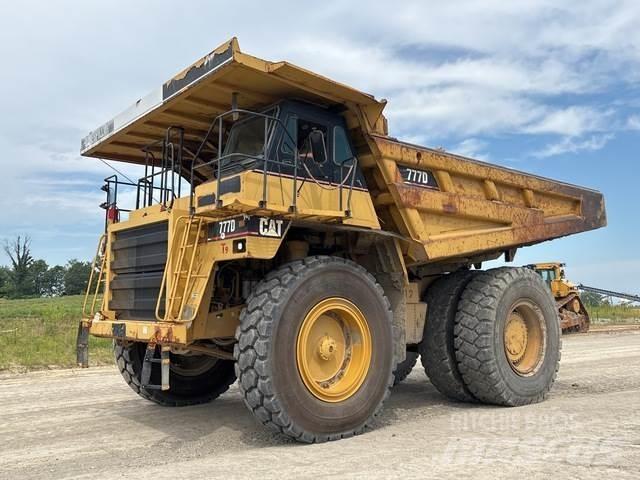 CAT 777D Csuklósdömperek