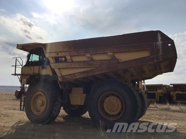 CAT 777D Csuklósdömperek